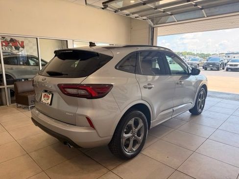 Used 2024 Ford Escape ST-Line AWD/4WD image 6