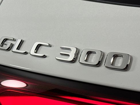 New 2026 Mercedes-Benz GLC 300 4MATIC image 8