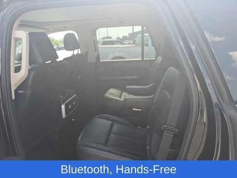 Used 2023 Ford Expedition XLT AWD/4WD image 10