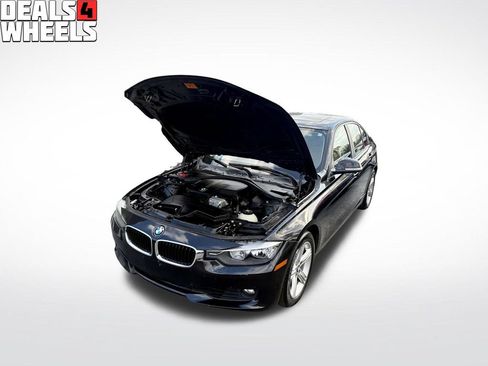 Used 2015 BMW 328i xDrive Sedan AWD/4WD image 7