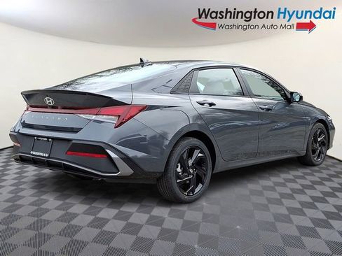 New 2026 Hyundai Elantra Sport FWD image 6