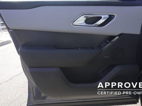Used 2026 Land Rover Range Rover Velar S image 17