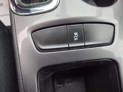 Used 2016 Chevrolet Cruze LT image 31