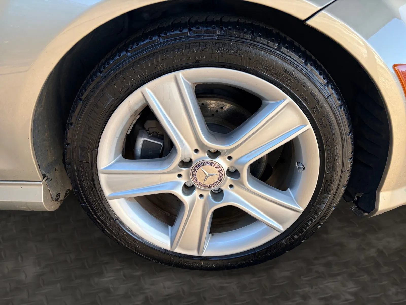 Used 2010 Mercedes-Benz C 300 Sedan image 36