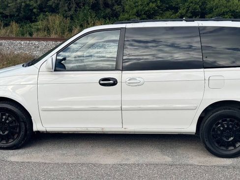 Used 2003 Kia Sedona LX FWD image 7