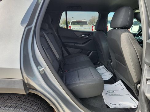 Used 2025 Chevrolet Equinox LT image 23