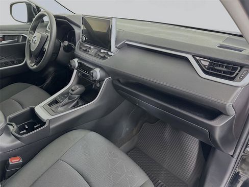 Certified 2025 Toyota RAV4 XLE image 27