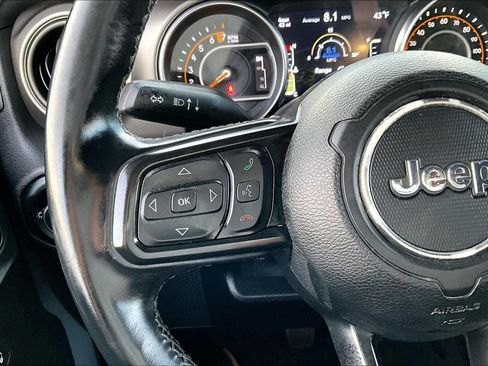 Used 2021 Jeep Wrangler Unlimited Sport w/ Technology Group image 10