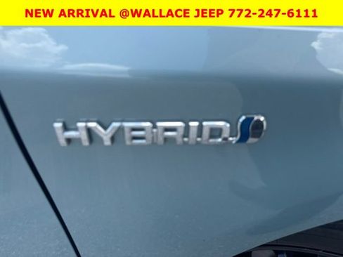 Used 2015 Toyota Prius Two FWD image 8