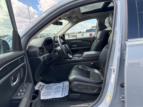 Certified 2024 Honda Pilot Elite image 34