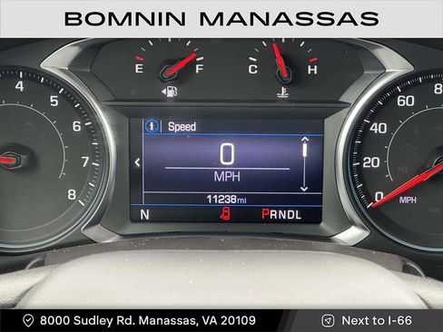 Used 2023 Chevrolet Equinox LT image 30