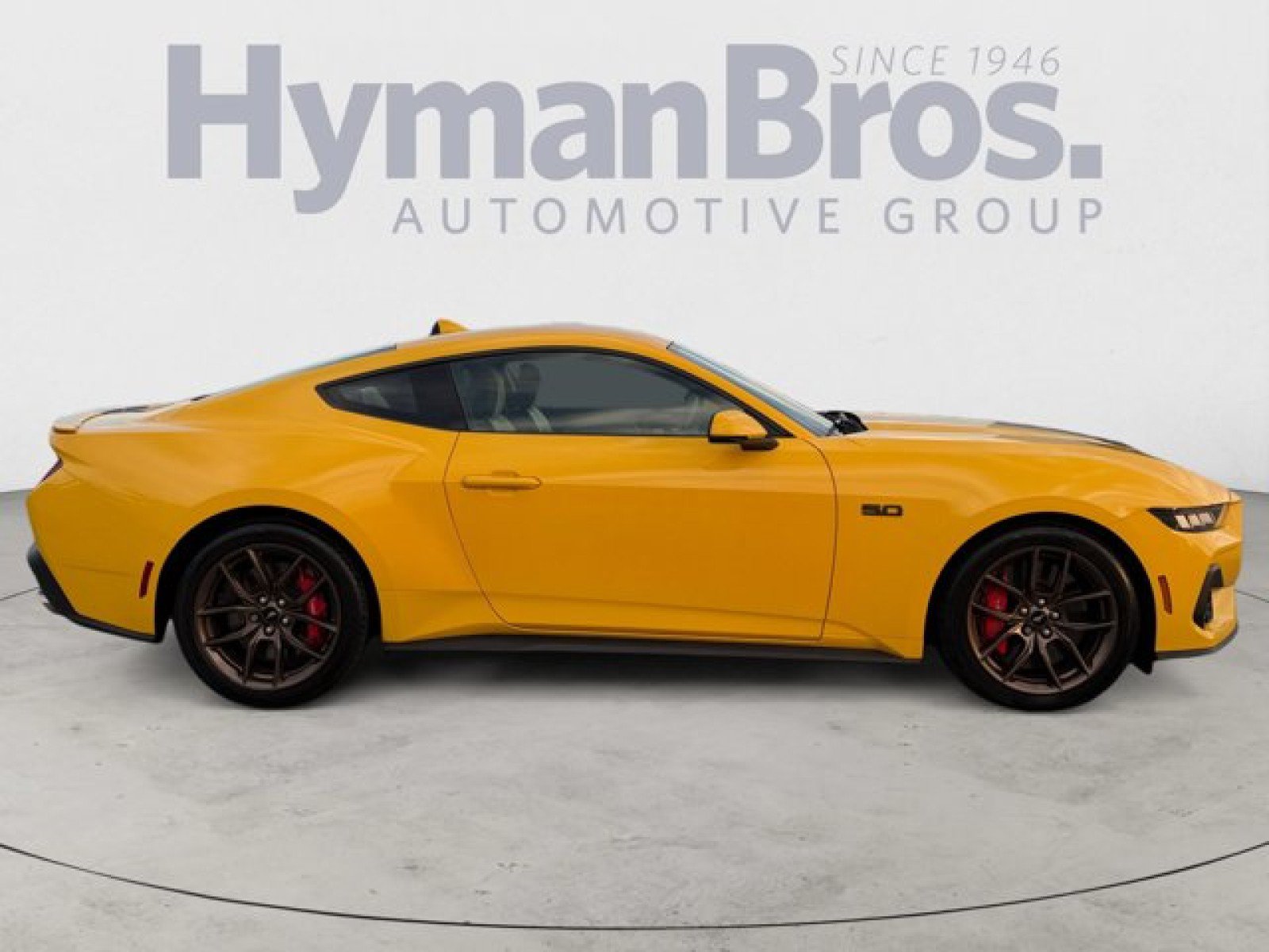 Used 2024 Ford Mustang GT Premium RWD image 2