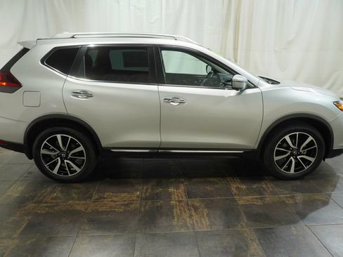Used 2018 Nissan Rogue SL w/ Premium Package AWD/4WD image 4