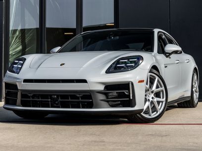 New 2026 Porsche Panamera 4
