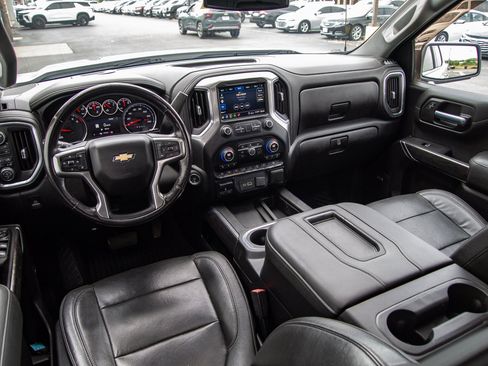 Used 2020 Chevrolet Silverado 1500 LTZ w/ LTZ Premium Package AWD/4WD image 26
