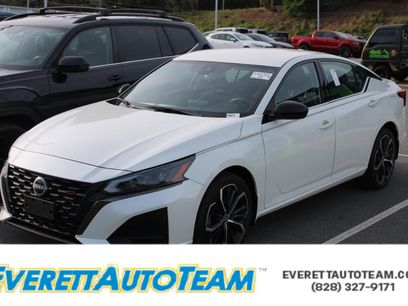 Used 2023 Nissan Altima 2.5 SR