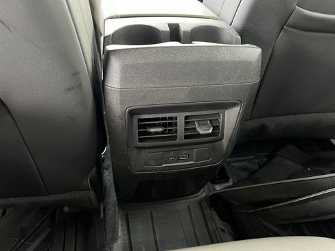 Used 2023 Chevrolet Colorado ZR2 w/ ZR2 Convenience Package III AWD/4WD image 30