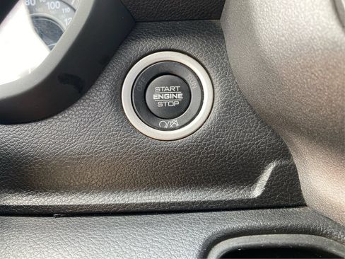 Used 2022 RAM 3500 Tradesman AWD/4WD image 18