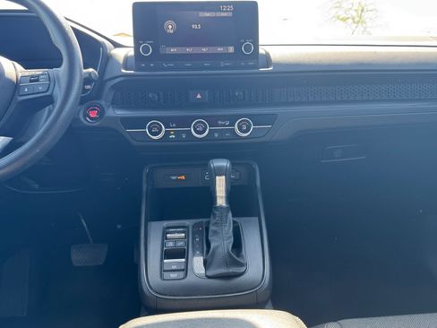 Used 2023 Honda CR-V LX image 15