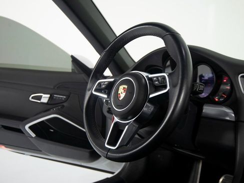 Certified 2017 Porsche 911 Carrera image 33