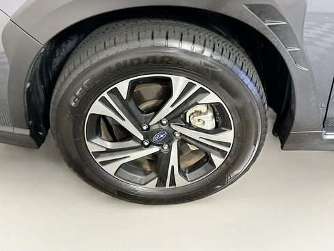 Used 2024 Subaru Crosstrek 2.0i Premium image 11