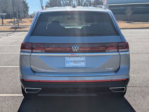 New 2026 Volkswagen Atlas SE FWD image 5