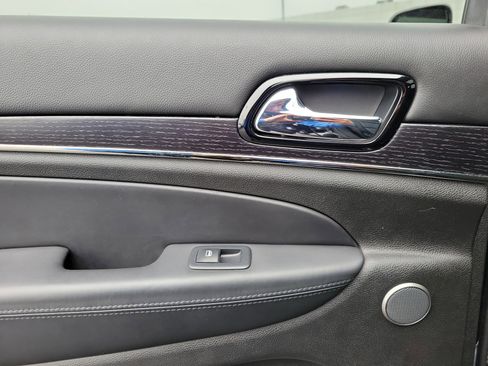 Used 2020 Jeep Grand Cherokee High Altitude image 12