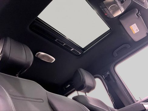 Used 2025 Mercedes-Benz G 550 image 14