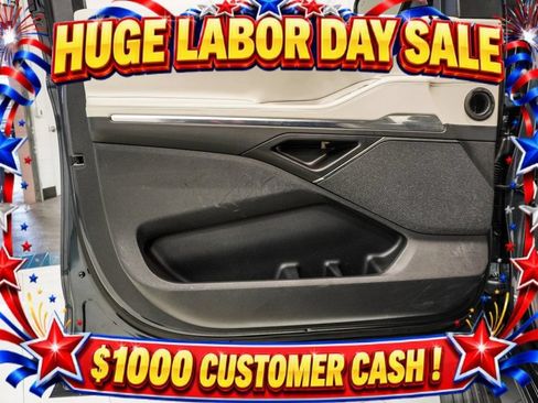 Used 2025 Lincoln Navigator L Reserve AWD/4WD image 23