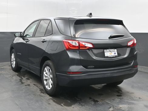 Used 2020 Chevrolet Equinox LS w/ LS Convenience Package image 6