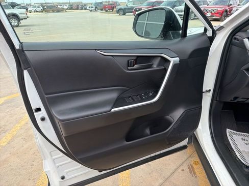 Used 2024 Toyota RAV4 LE image 10