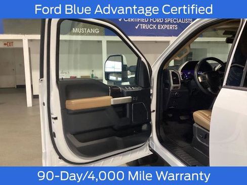 Certified 2022 Ford F250 Lariat w/ Lariat Value Package image 11