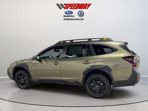 Certified 2025 Subaru Outback Wilderness AWD/4WD image 9