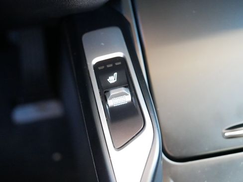 Certified 2022 Kia Sorento S w/ Panoramic Sunroof Package image 32