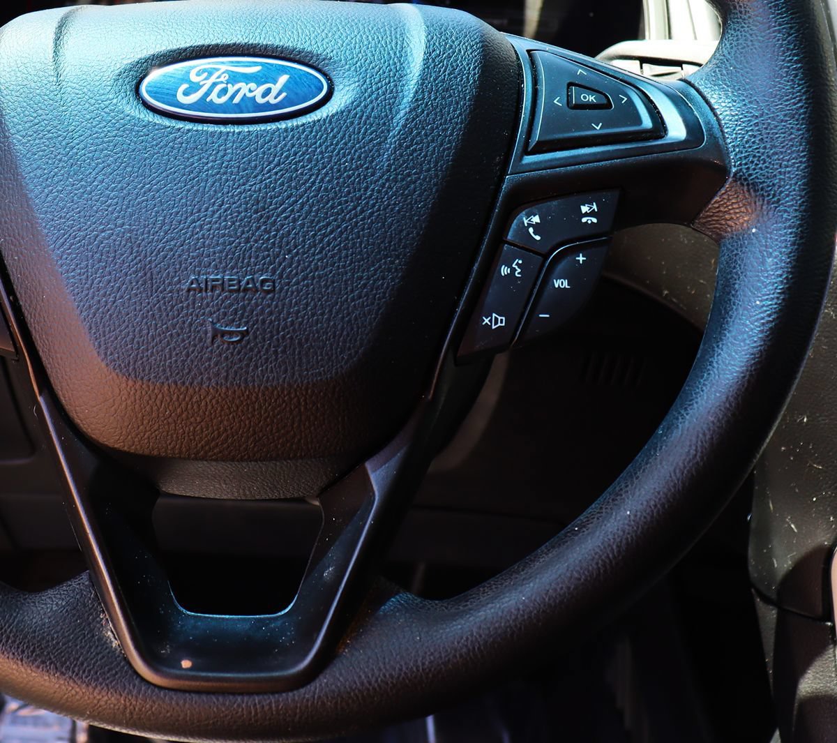 Used 2021 Ford Edge SE FWD image 52