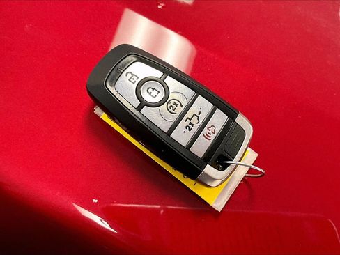 Certified 2021 Ford F150 Lariat w/ Equipment Group 502A High image 9