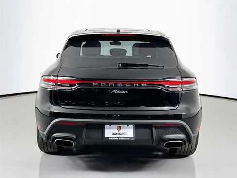 Certified 2024 Porsche Macan AWD/4WD image 6