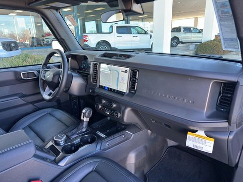 New 2025 Ford Bronco Big Bend image 28