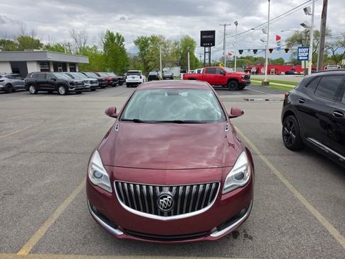 Used 2017 Buick Regal Premium FWD image 5