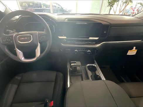 New 2026 GMC Sierra 1500 Elevation image 2