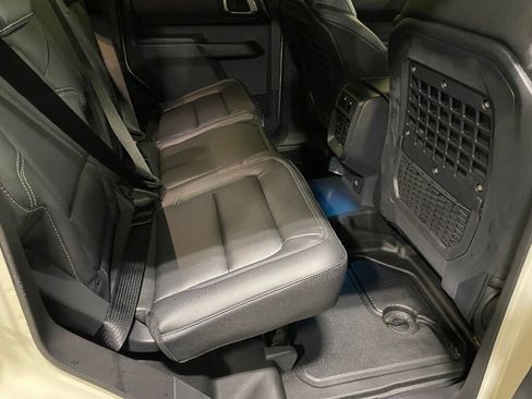 New 2025 Ford Bronco Badlands w/ Sasquatch Package image 19