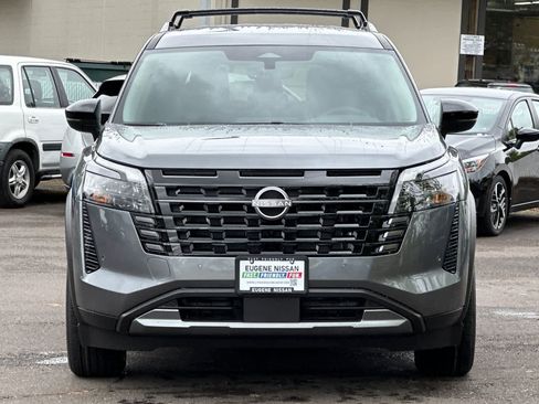 New 2026 Nissan Pathfinder SL AWD/4WD image 10