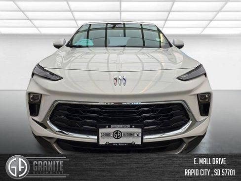 New 2026 Buick Encore GX Preferred AWD/4WD image 9