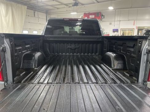 Used 2021 Chevrolet Silverado 1500 RST AWD/4WD image 23