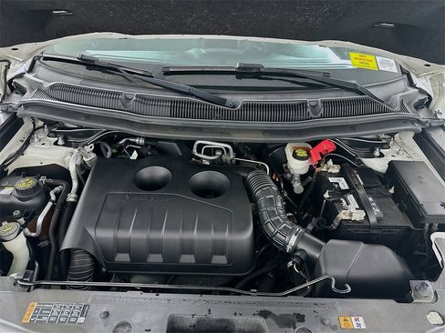 Used 2017 Ford Explorer Limited w/ Equipment Group 301A image 33