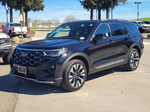 Used 2025 Ford Explorer Platinum w/ LUX Leather Package image 8