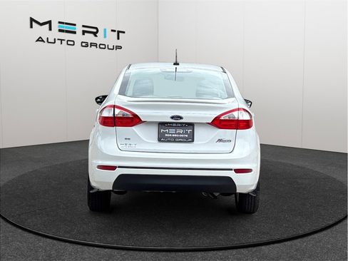 Used 2016 Ford Fiesta SE w/ Equipment Group 201A FWD image 8