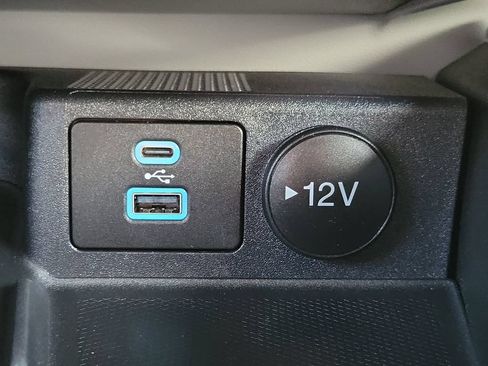 Used 2023 Ford Escape Active w/ Tech Pack #2 AWD/4WD image 30