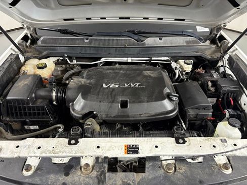Used 2020 Chevrolet Colorado W/T w/ WT Convenience Package RWD image 37