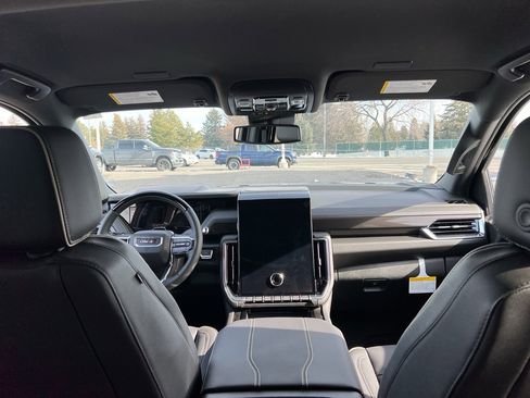 New 2026 GMC Yukon Elevation image 35